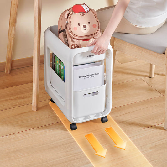 Úložný regál na batohy (velikost M)