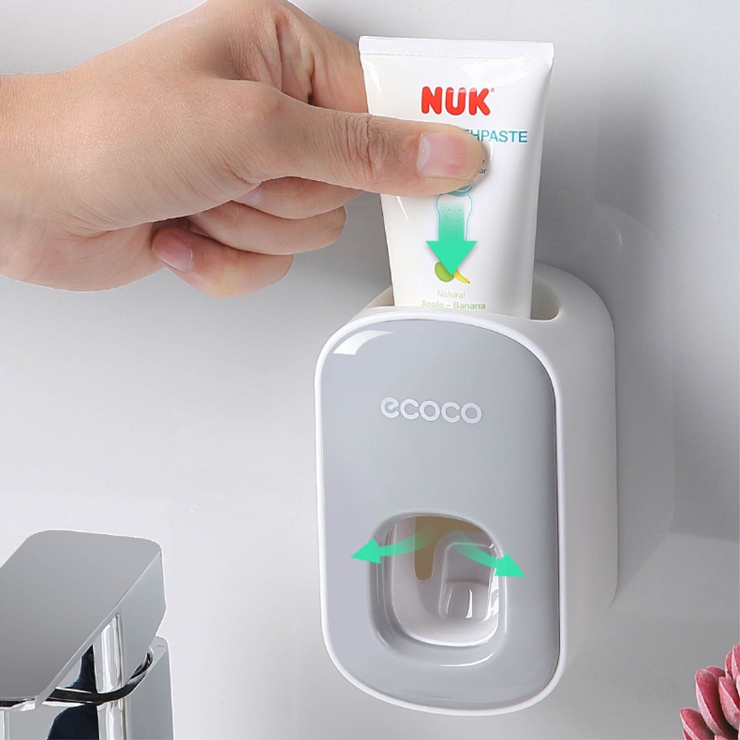 Automatický dávkovač zubní pasty