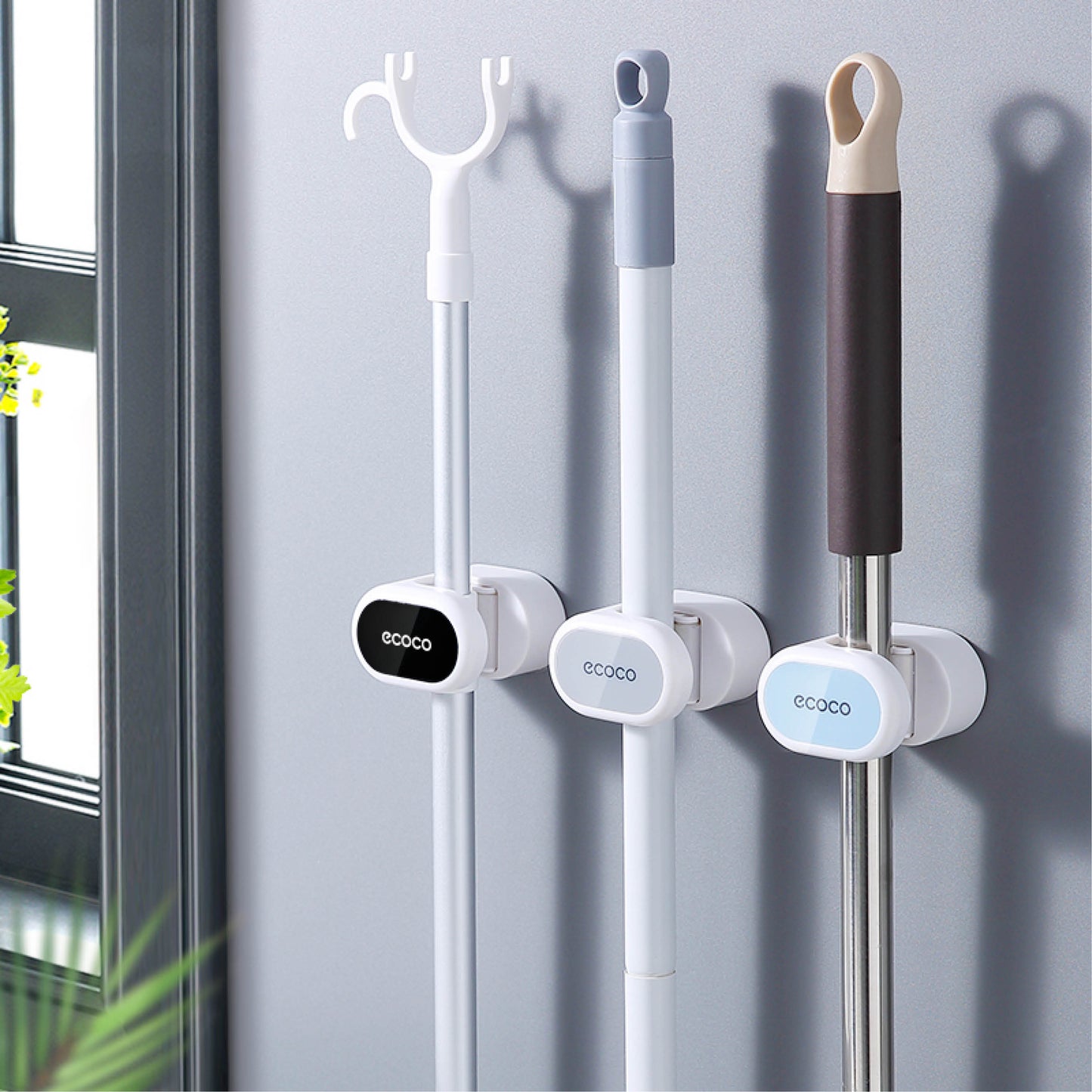 Držák na mop