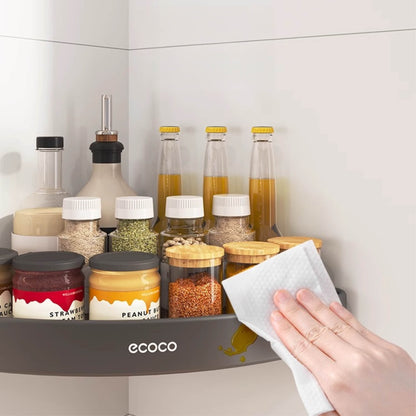 Rohová police do koupelny