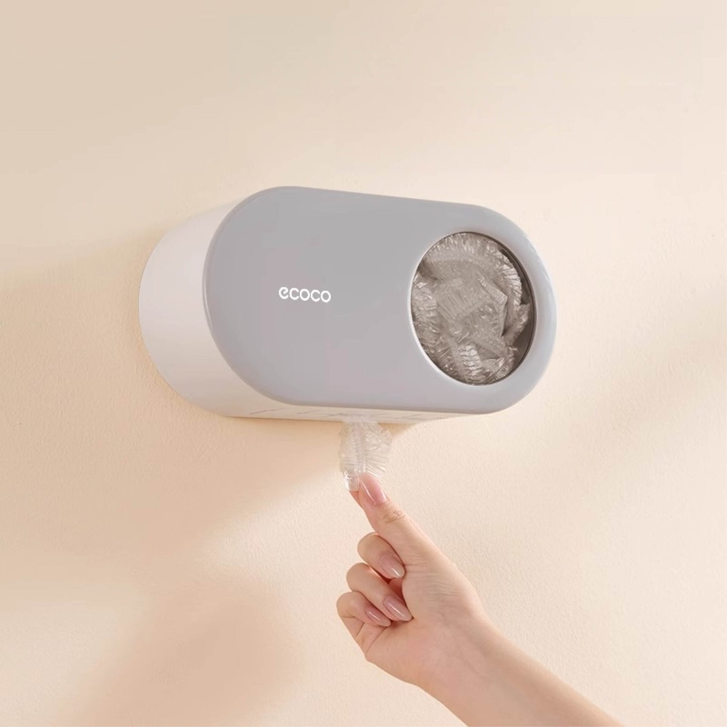 Výsuvný úložný box na zeď