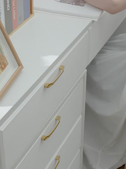 Dvoupatrový organizér na léky