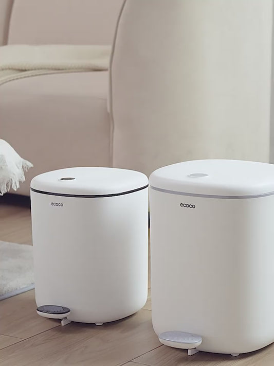 Odpadkový koš s pedálem – malý