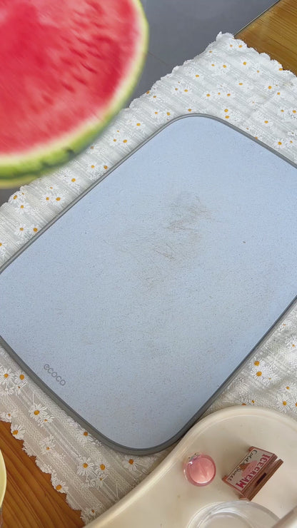 Nádoba s kohoutkem do lednice