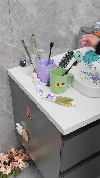 Nástěnný držák se skleničkou na zubní kartáčky (3ks)